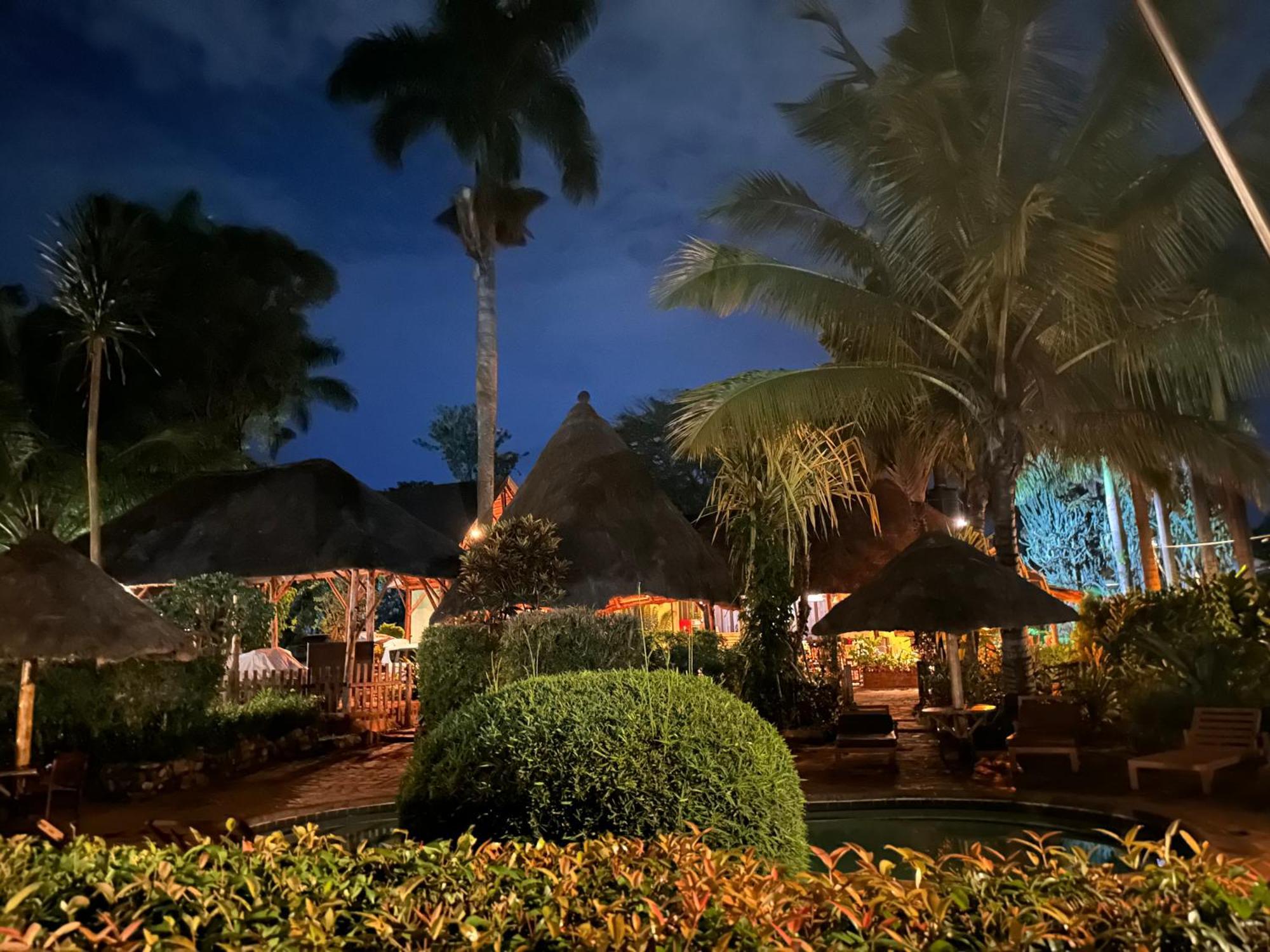 Afro Smile Hotel & Guest House Jinja Exteriér fotografie