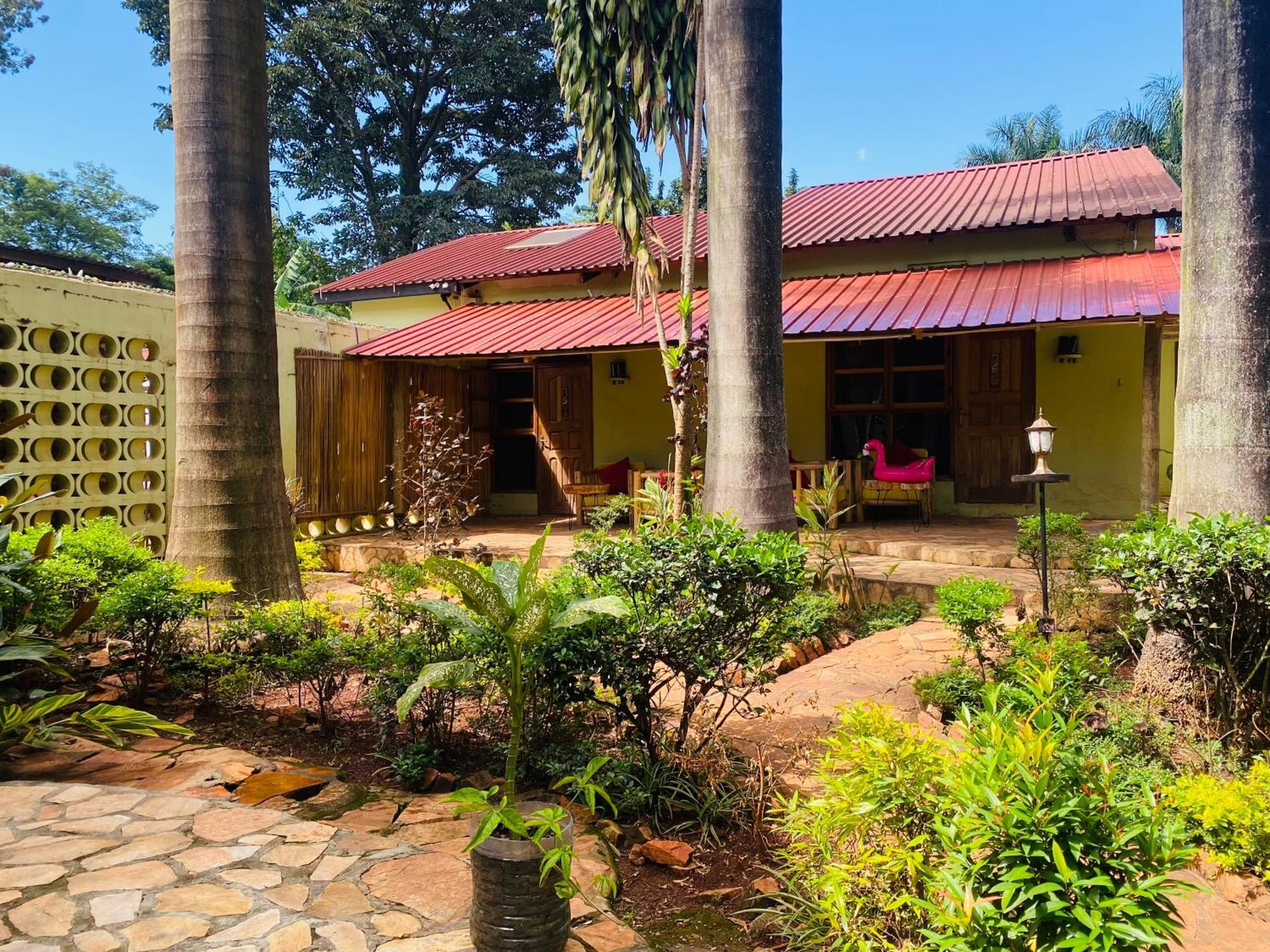 Afro Smile Hotel & Guest House Jinja Exteriér fotografie