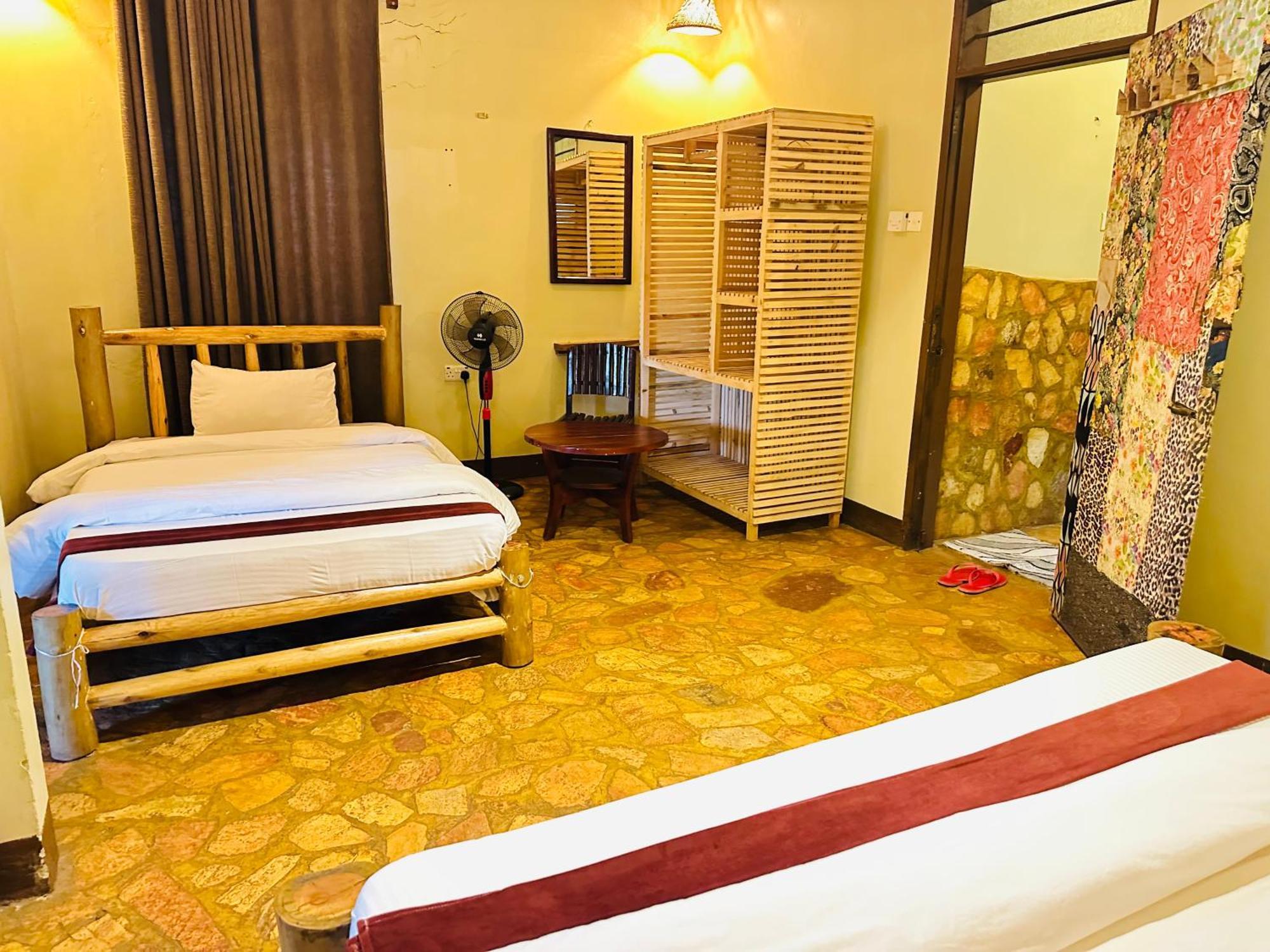 Afro Smile Hotel & Guest House Jinja Exteriér fotografie