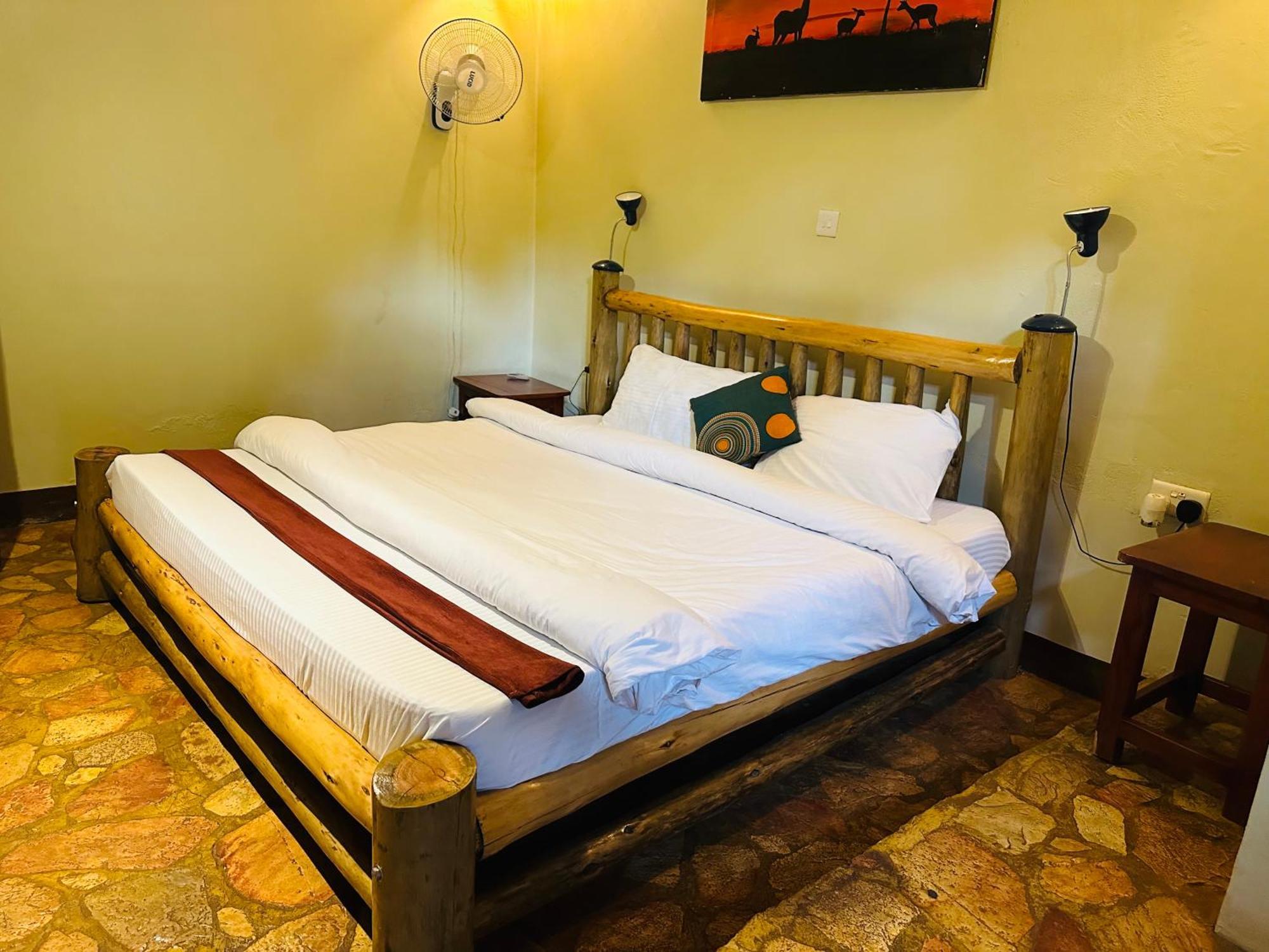 Afro Smile Hotel & Guest House Jinja Exteriér fotografie